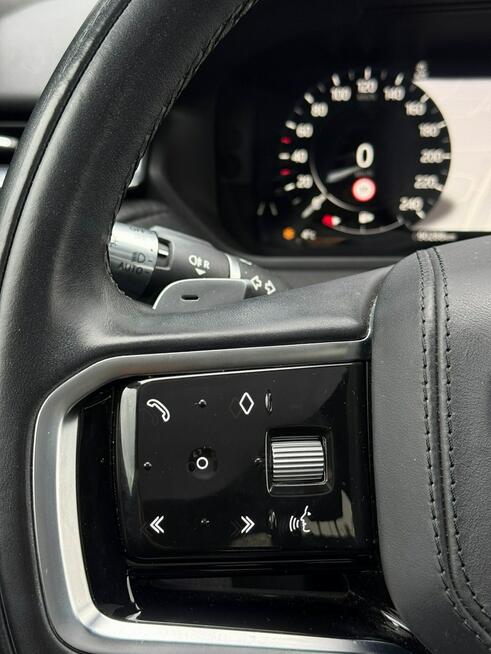 Range Rover Velar 2021 2.0D 204km FOTO