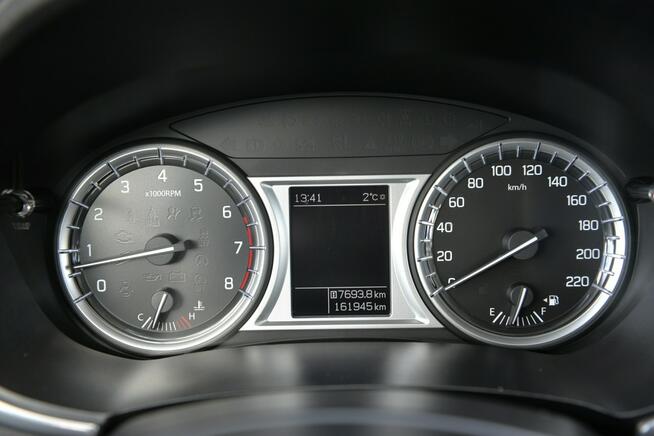 Suzuki Vitara 1.6 120KM Full Led Navi Kamera Podgrzewane fotele Alkantara Radar