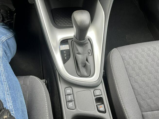Toyota Yaris 1.5 VVT-iE OKAZJA HYBRYDA