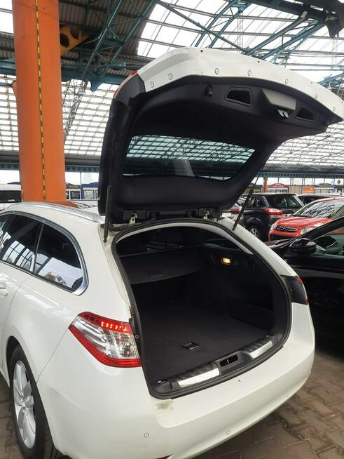 PEUGEOT 508 SW BIAŁA PERŁA METALIK STAN IDEALNY PANORAMA !SERWISOWANY