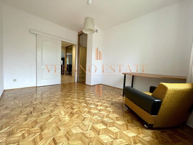 Taras | Dwustronne | 2 Pokoje | Kw