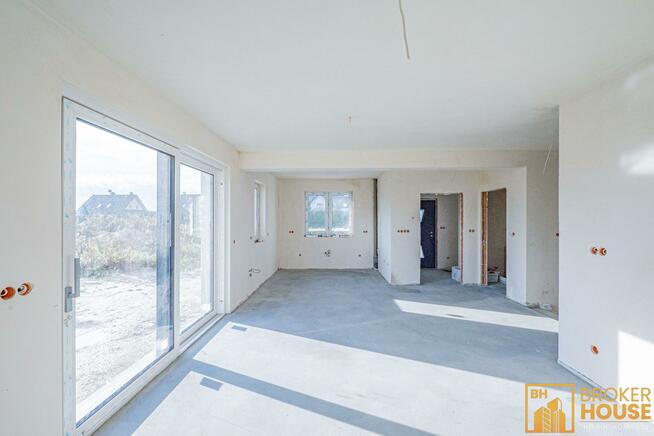 Dom Opole Czarnowąsy, Studzienna