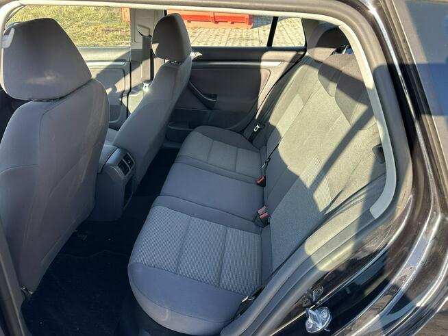 Volkswagen Golf CLIMAtic, drugie koła na alufelg, niezawodna benzyna, isofix, zadbany