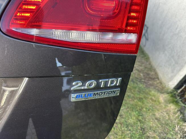 Volkswagen Passat 2,0 TDI, biksenony, system park., podg. fotele i kanapa,el. klapa,nawi