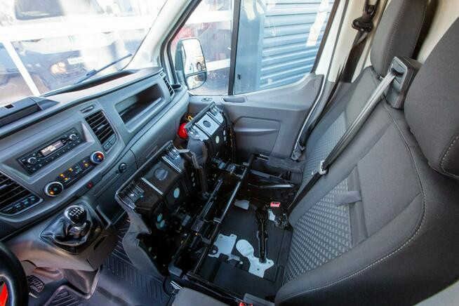 Ford Transit furgon L2H2 *ŚREDNI* STAN BDB