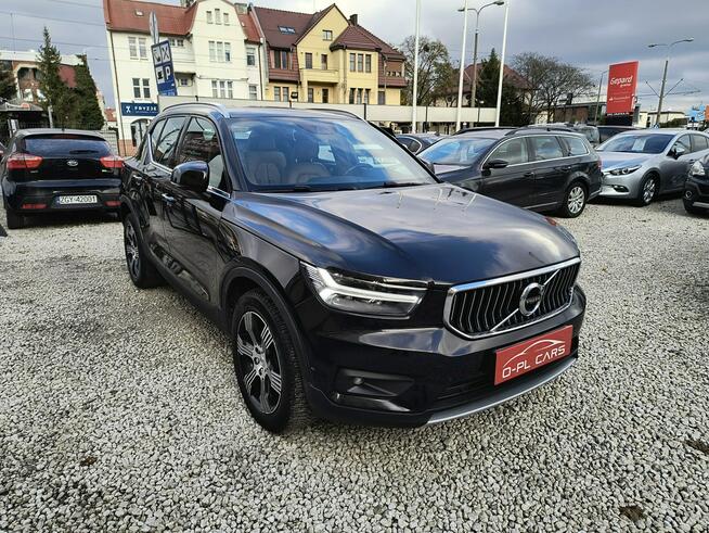 Volvo XC 40 INSCRIPTION | Kamera Cofania | Brązowe skóry |Asystent Pasa|