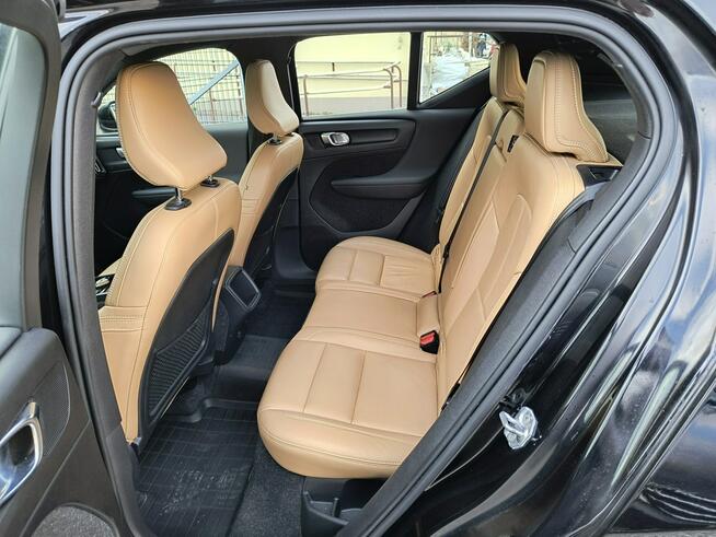 Volvo XC 40 INSCRIPTION | Kamera Cofania | Brązowe skóry |Asystent Pasa|