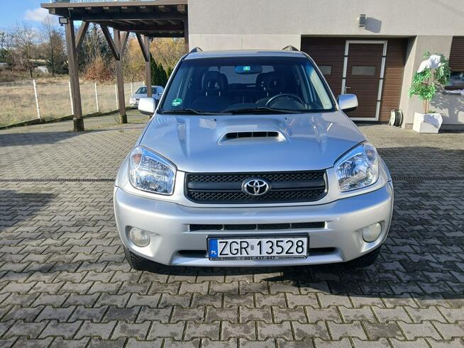 Toyota RAV-4 2.0 D4D LIFT 4X4 skóry alufelgi klimatronik tempomat szyberdach stanBD