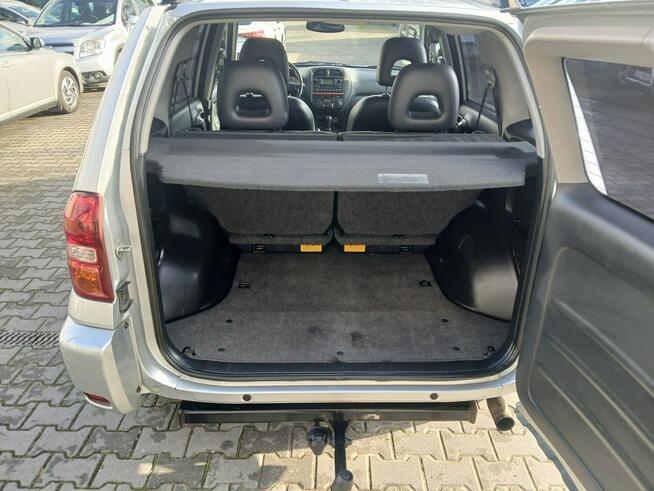 Toyota RAV-4 2.0 D4D LIFT 4X4 skóry alufelgi klimatronik tempomat szyberdach stanBD