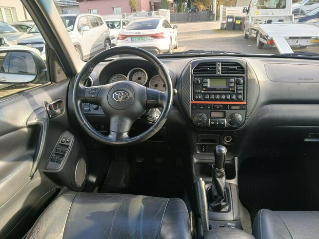 Toyota RAV-4 2.0 D4D LIFT 4X4 skóry alufelgi klimatronik tempomat szyberdach stanBD