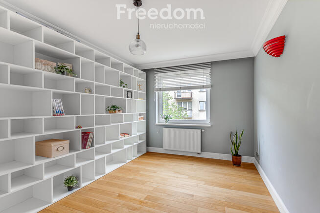 4 pok. w centrum Siedlec, 2012 rok, balkon, garaż.