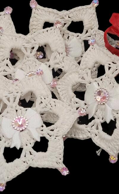 Gwiazdki choinkowe ręcznie wykonane 6szt