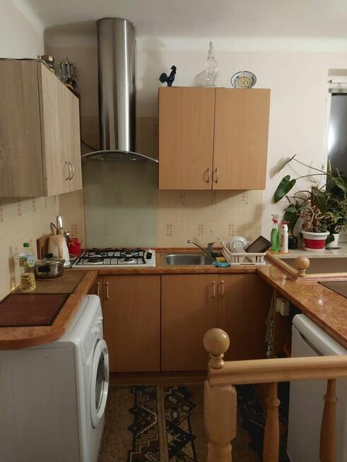 wynajmę pokój z aneksem kuchennym