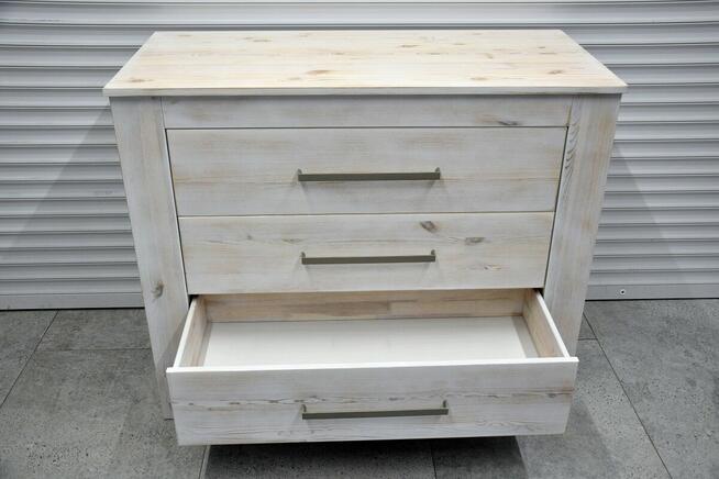 komoda sosnowa z szufladami - jak nowa