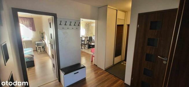 Przestronne 3-pokojowe mieszkanie z balkonem