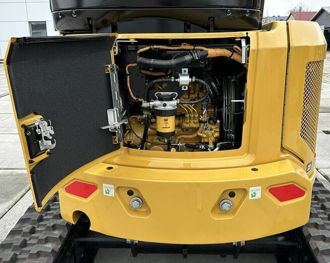 FABRYCZNIE NOWA MINIKOPARKA CATERPILLAR 302.7 CR.