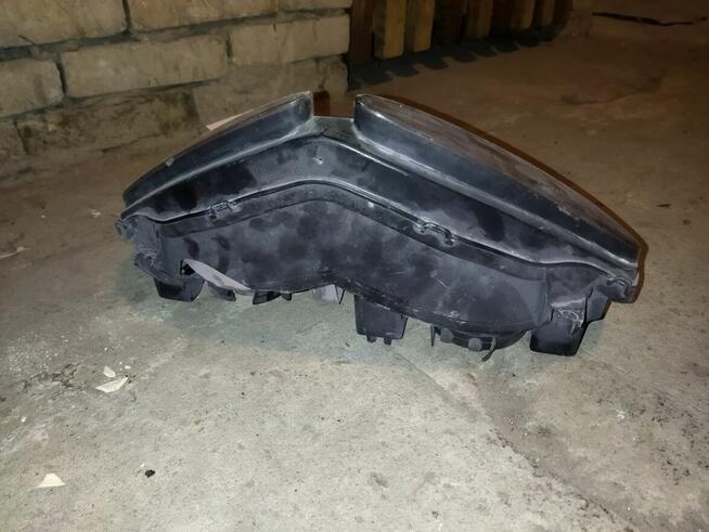 Lampa przednia do motocykla