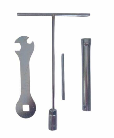 ROZDRABNIACZ DO GAŁĘZI 12CM RĘBAK SPALINOWY TB GARDEN GS1500