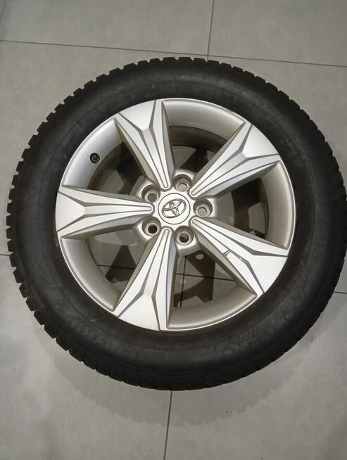 Alufelgi Koła 17 Toyota C-HR itp z oponami zimowymi 2023r.