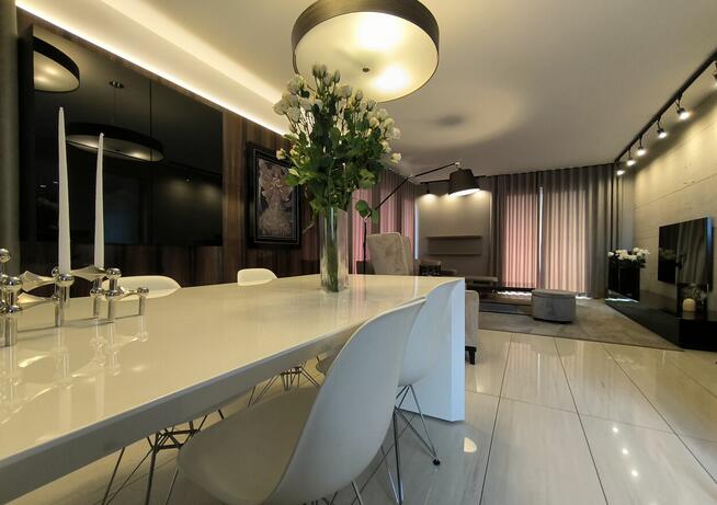 Apartament Premium z Garażem w dzielnicy Parkitka