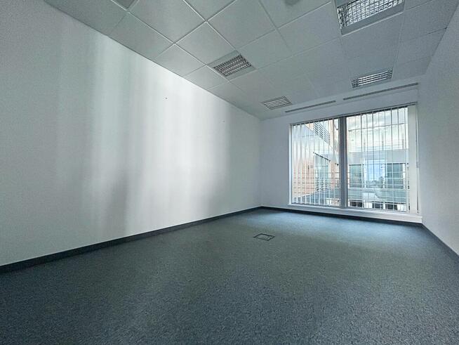 Nowoczesne biuro 701 m² - Mokotów
