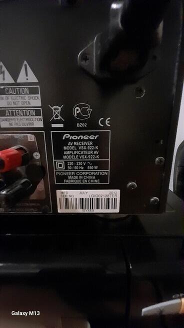Amplituner Pionieer VSX-922.
