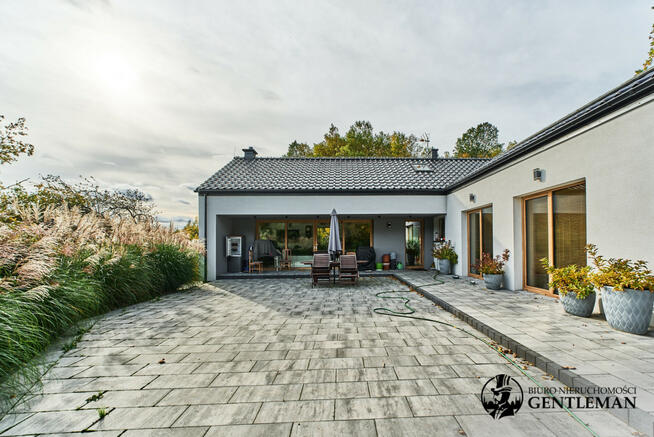 Dom Kostkowo gm. Gniewino,