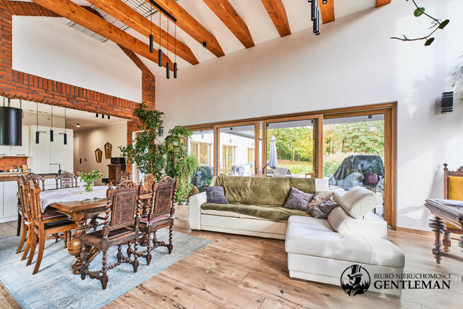 Dom Kostkowo gm. Gniewino,