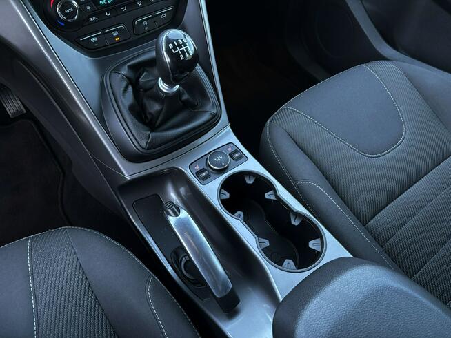 Kuga 2.0TDCI Titanium 150km czujniki NAVI klima BEZWYPADEK serwis 2016