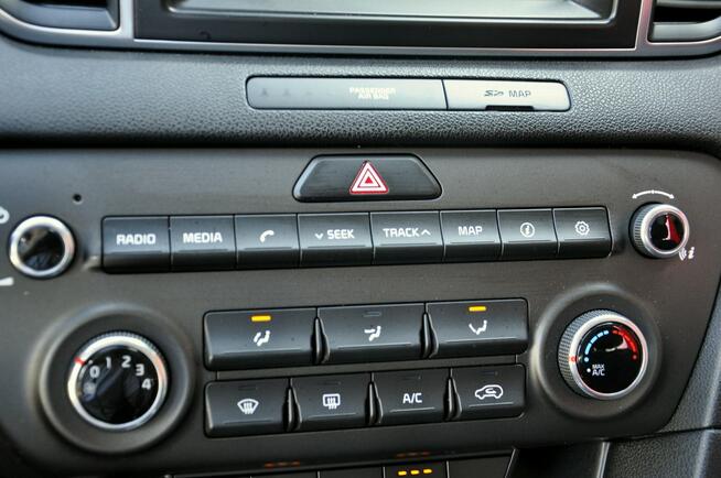 Kia Sportage 1.6 GDI 132KM XL/Navi/Kamera/Ledy/SerwisASO/Alufelgi/Model2017