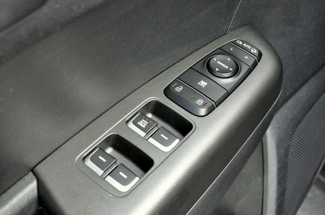 Kia Sportage 1.6 GDI 132KM XL/Navi/Kamera/Ledy/SerwisASO/Alufelgi/Model2017