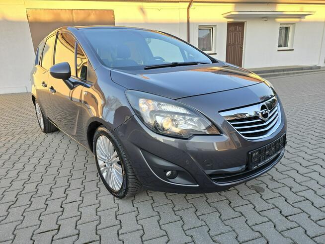 Opel Meriva 1,4Turbo Serwis.Navi.Panorama Dach.Podg.Fot.Podg.Kierownica.OKAZJA