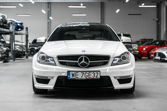 Mercedes C 63 AMG Bezwypadkowy. Przebieg 7600 km! Po konwersji. Po serwisie na 15 tys zł
