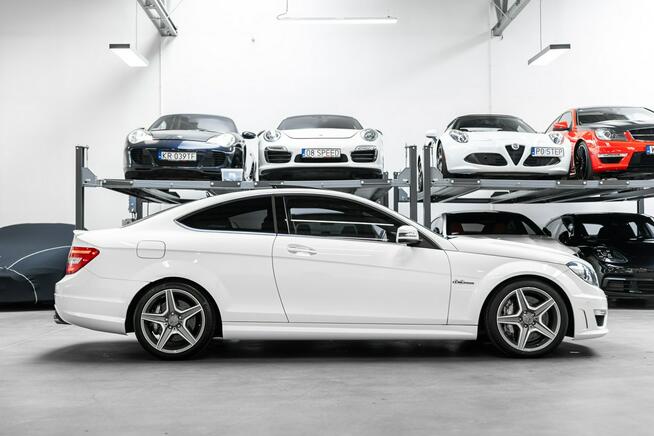 Mercedes C 63 AMG Bezwypadkowy. Przebieg 7600 km! Po konwersji. Po serwisie na 15 tys zł