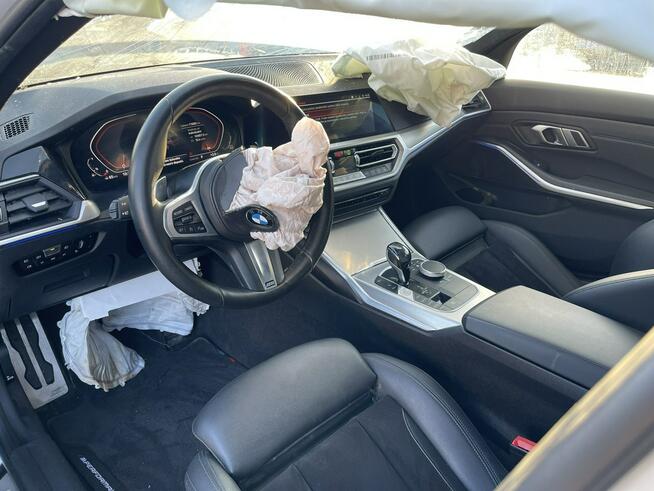 330i Mpakiet Xdrive Automat Skóra Virtual 258KM