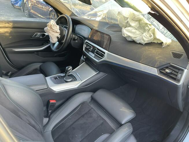 330i Mpakiet Xdrive Automat Skóra Virtual 258KM