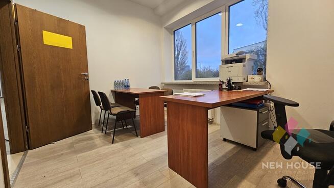 4 pomieszczenia biurowe 57,5m2 - parter, parking