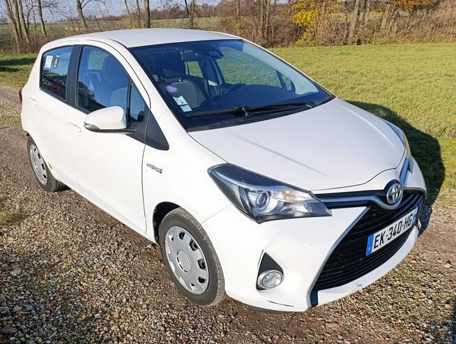 Toyota Yaris 1.5 hybrid 95tys km