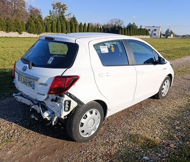 Toyota Yaris 1.5 hybrid 95tys km