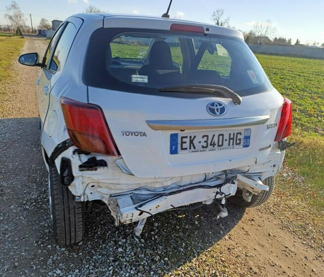 Toyota Yaris 1.5 hybrid 95tys km
