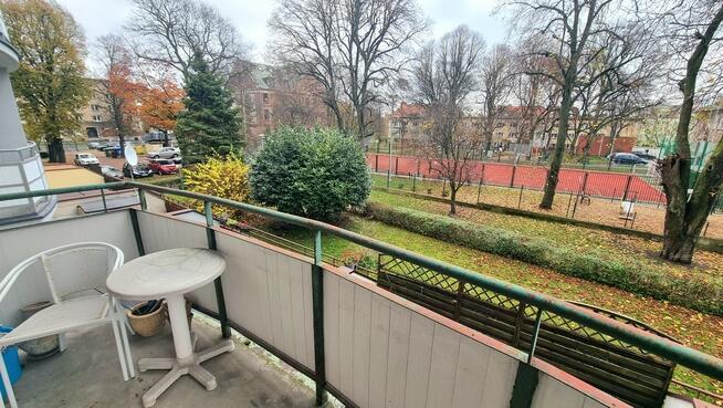 2 pok. 48,9 m2, I piętro, balkon