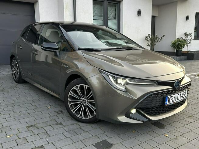 Toyota Corolla LEDY*XENON*NAVI*Czarny*Dach*Kamera*Cofania*Grzane*Fotele*Serwis*ASO