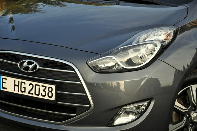 Hyundai ix20 1.6i(125KM)*Lift*Grzana Kierownica*Klimatyzacja*Parktronik*Welur*Alu16