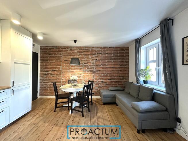 2 pokoje, miejsce postojowe, blisko Starówki!