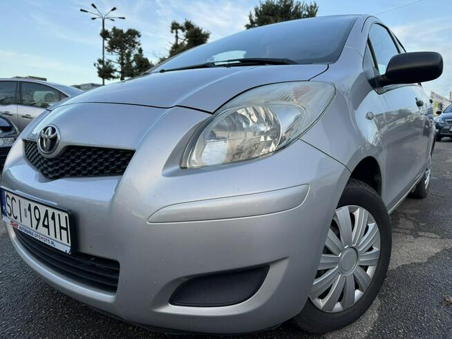 Toyota Yaris Klimatyzacja, Ele szyby, Ele lusterka, PL Salon, 2 kpl. kół