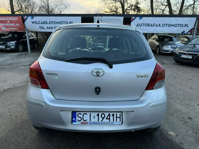 Toyota Yaris Klimatyzacja, Ele szyby, Ele lusterka, PL Salon, 2 kpl. kół