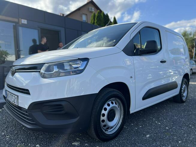 Toyota ProAce City Salon Polska Poleasingowy I właściciel Serwis ASO VAT 23% Bezwypadkowy