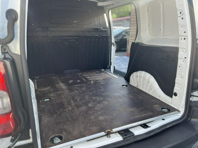 Toyota ProAce City Salon Polska Poleasingowy I właściciel Serwis ASO VAT 23% Bezwypadkowy