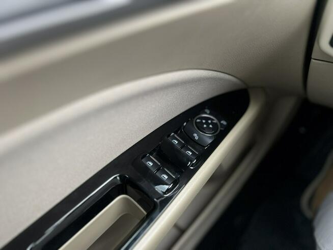 Ford Mondeo Salon Polska Poleasingowy I właściciel Serwis ASO VAT 23% Bezwypadkowy