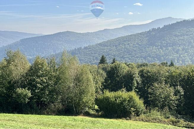 Wyjątkowa działka z panoramą gór i jeziora